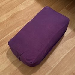 Yoga bolster