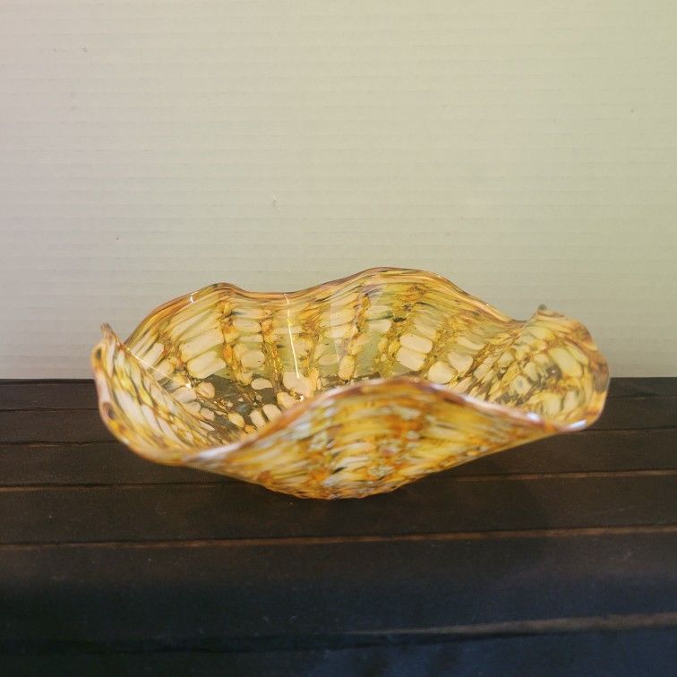 Vintage Handblown Mottled Fused Glass Ruffled Bowl Yellow 6"