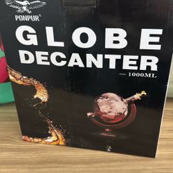 Globe Decanter 