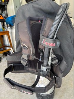 Small size BCD scuba