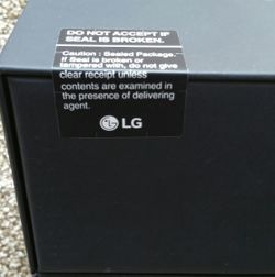 LG K30 NEW IN BOX CELL PHONE XFINITY /VERIZON UNLOCKED