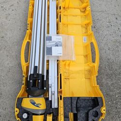 SPECTRA PRECISION LASER LL200. $250 B/O