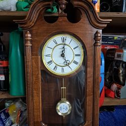 PENDING Howard Miller Quartz Wall Clock
