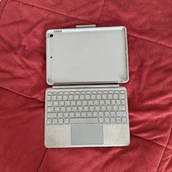 Logitech Combo Touch iPad 7th, 8th, 9th Gen