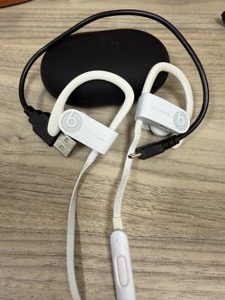 Beats Powerbeats Wireless Earphones White
