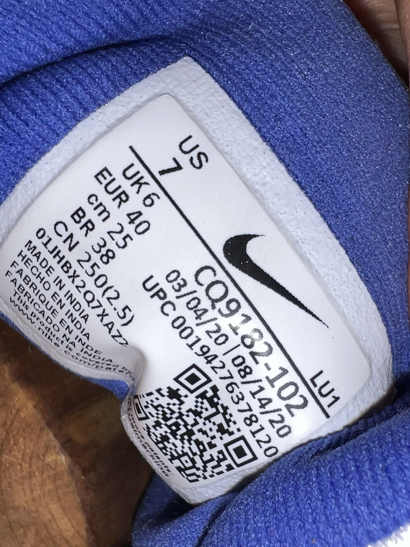 Nike cq9182 new arrivals