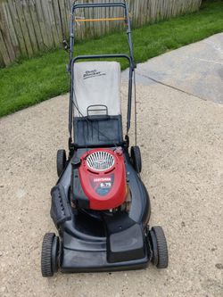 Lawnmower self propelled