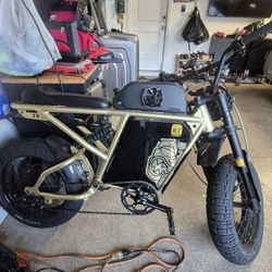 Super73