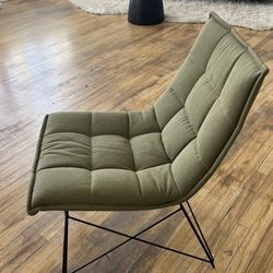 Olive Lounge Chair 