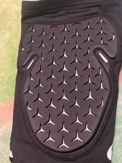 Nike knee pads