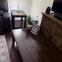 Coffee Table / Side Table / Lamps