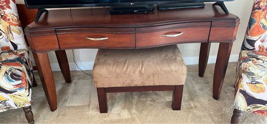 Solid wood 65”console/tv table w/ matching coffee & end table
