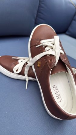 Ralph Lauren Janson II Burnished Leather Sneaker(women’s shoes)