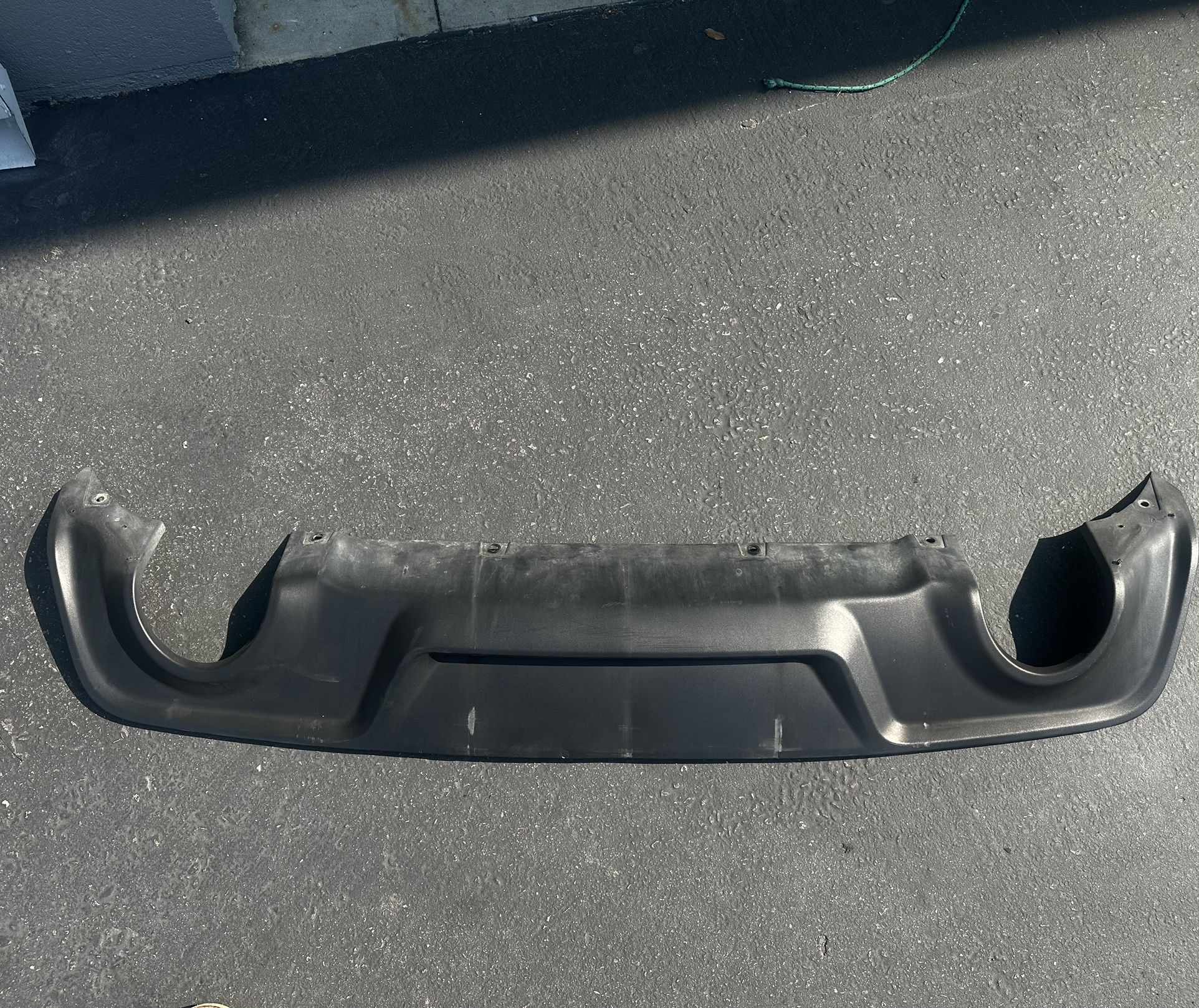 OEM DODGE CHARGER DIFFUSER