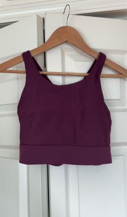 Fabletics sports bra