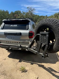 6th Gen Swing out tire Carrier