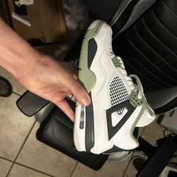 Jordan 4 Seafoam