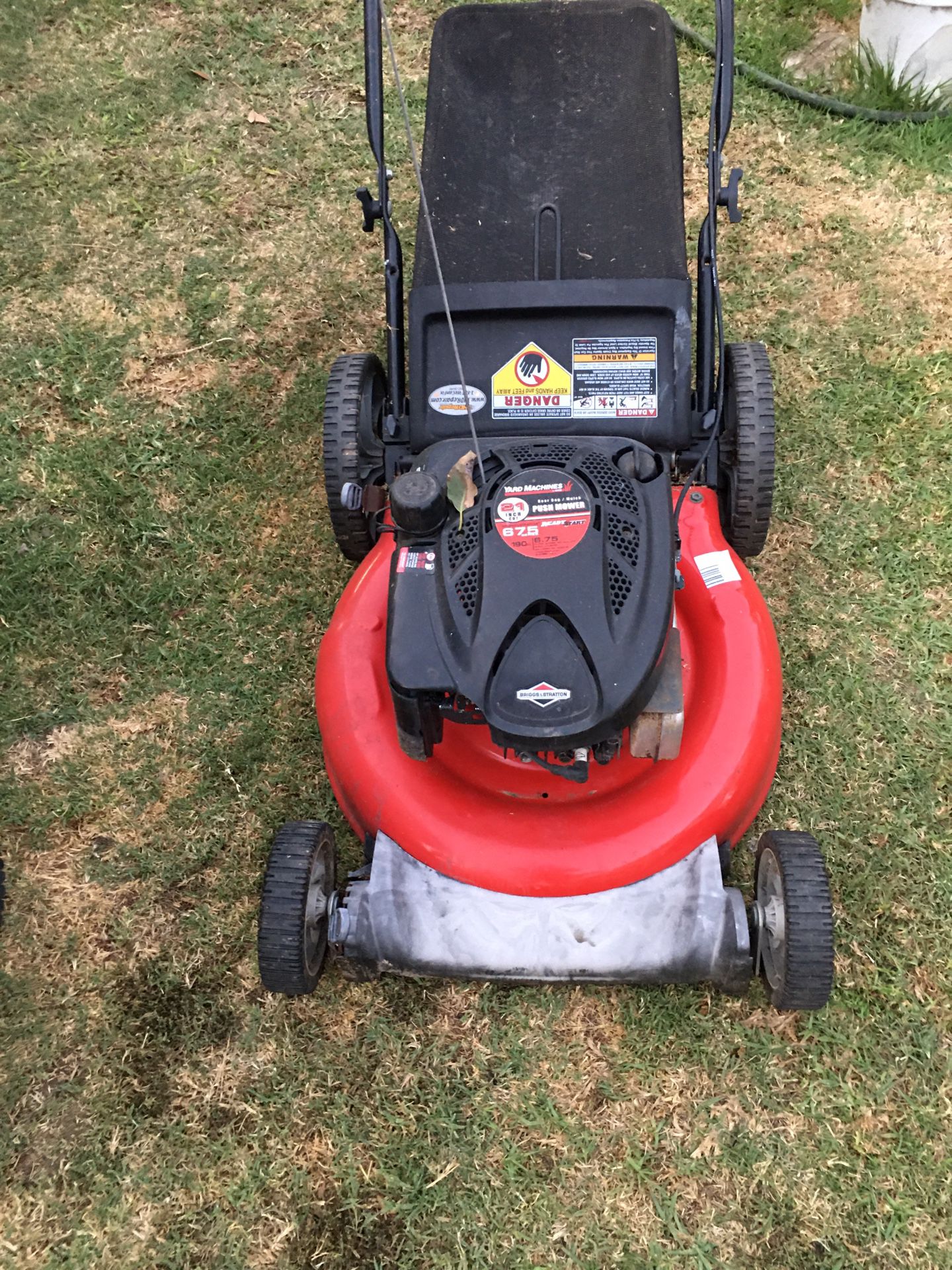 21 in. 140 cc OHV Briggs and Stratton Walk Behind Gas Push lawn Mower