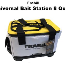  Frabill Universal Bait Station – 8 QT w/ Aerator — New with tags - Excellent Condition!