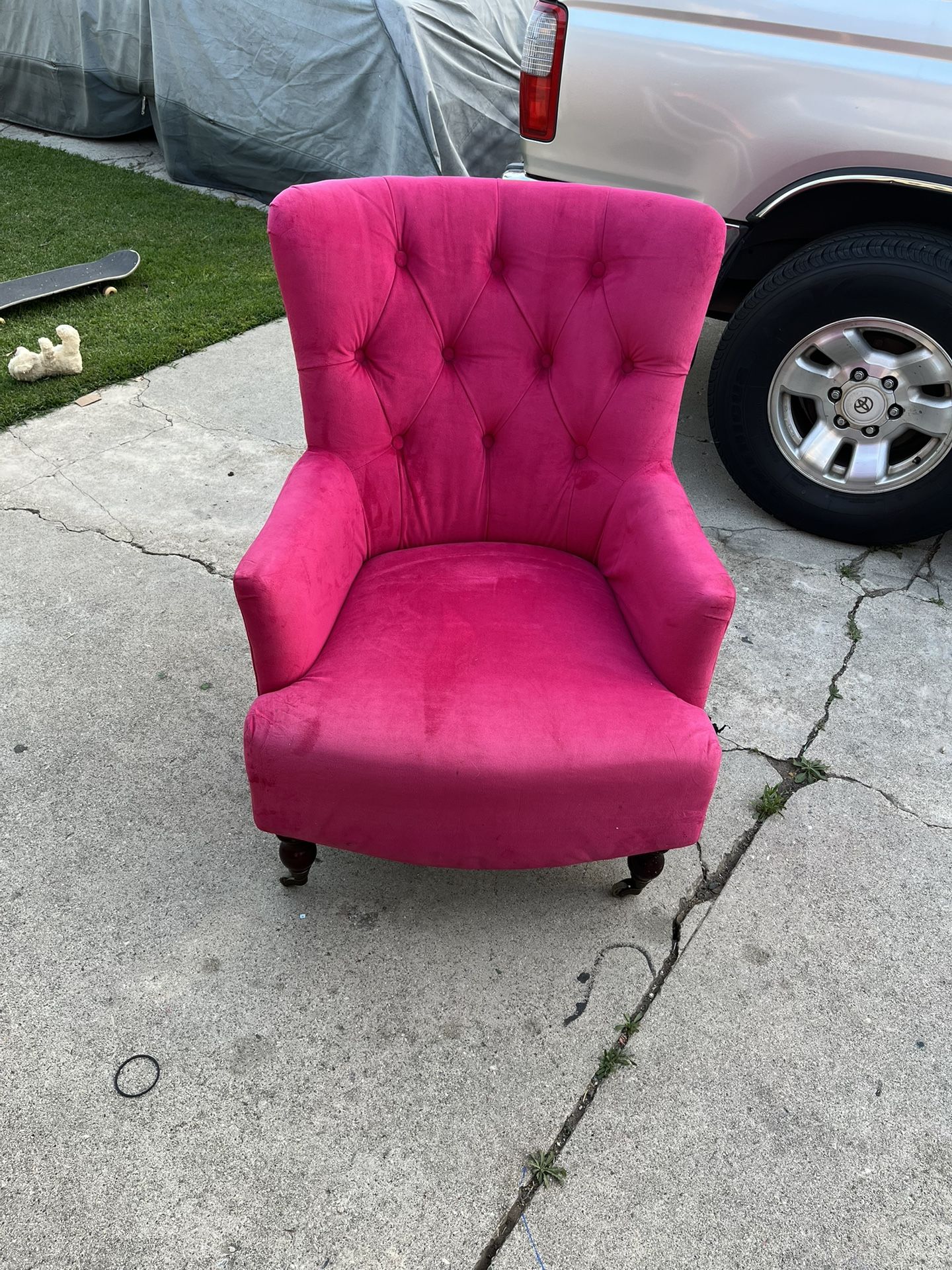 Pink antique chair
