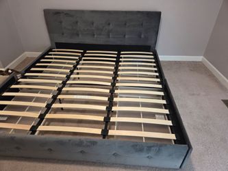 King size bed