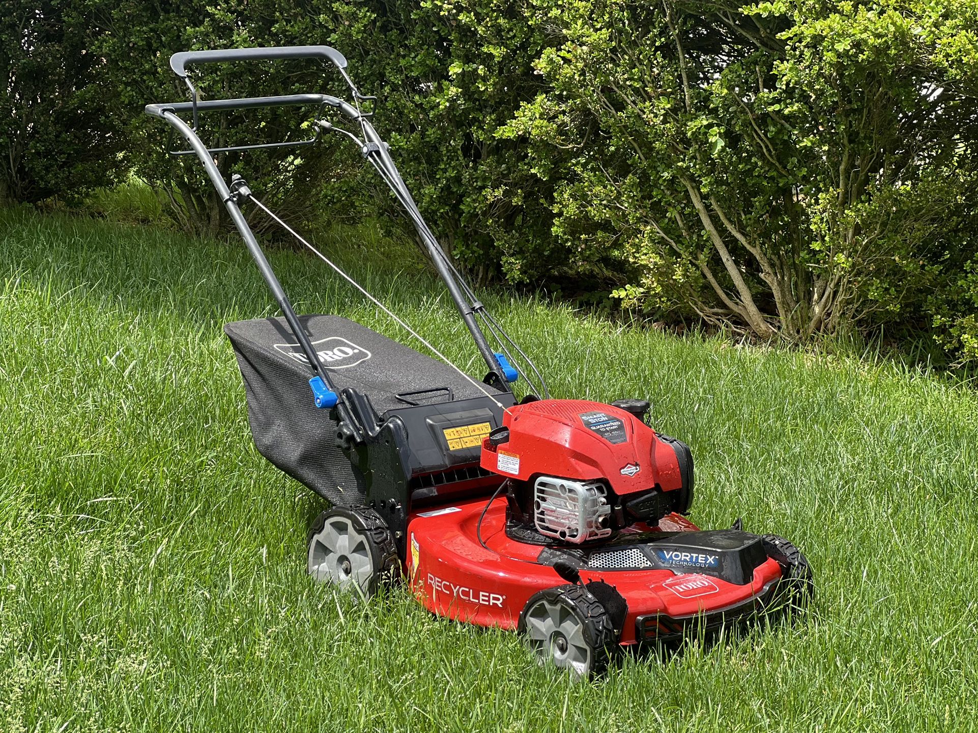 Beautiful Toro Smart Stow Self Propelled Vortex Lawn Mower