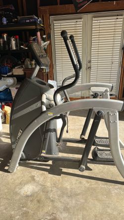 Cybex commercial elliptical