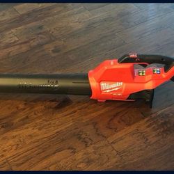 Milwaukee  Leaf Blower 
