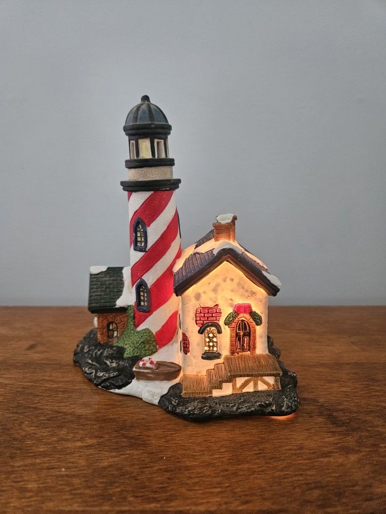 Victorian Village Collectibles Barnacle Lighthouse House 1999