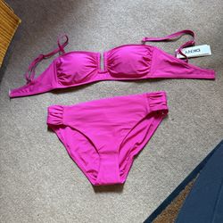 Size Medium Women’s Bikini Dark Pink 