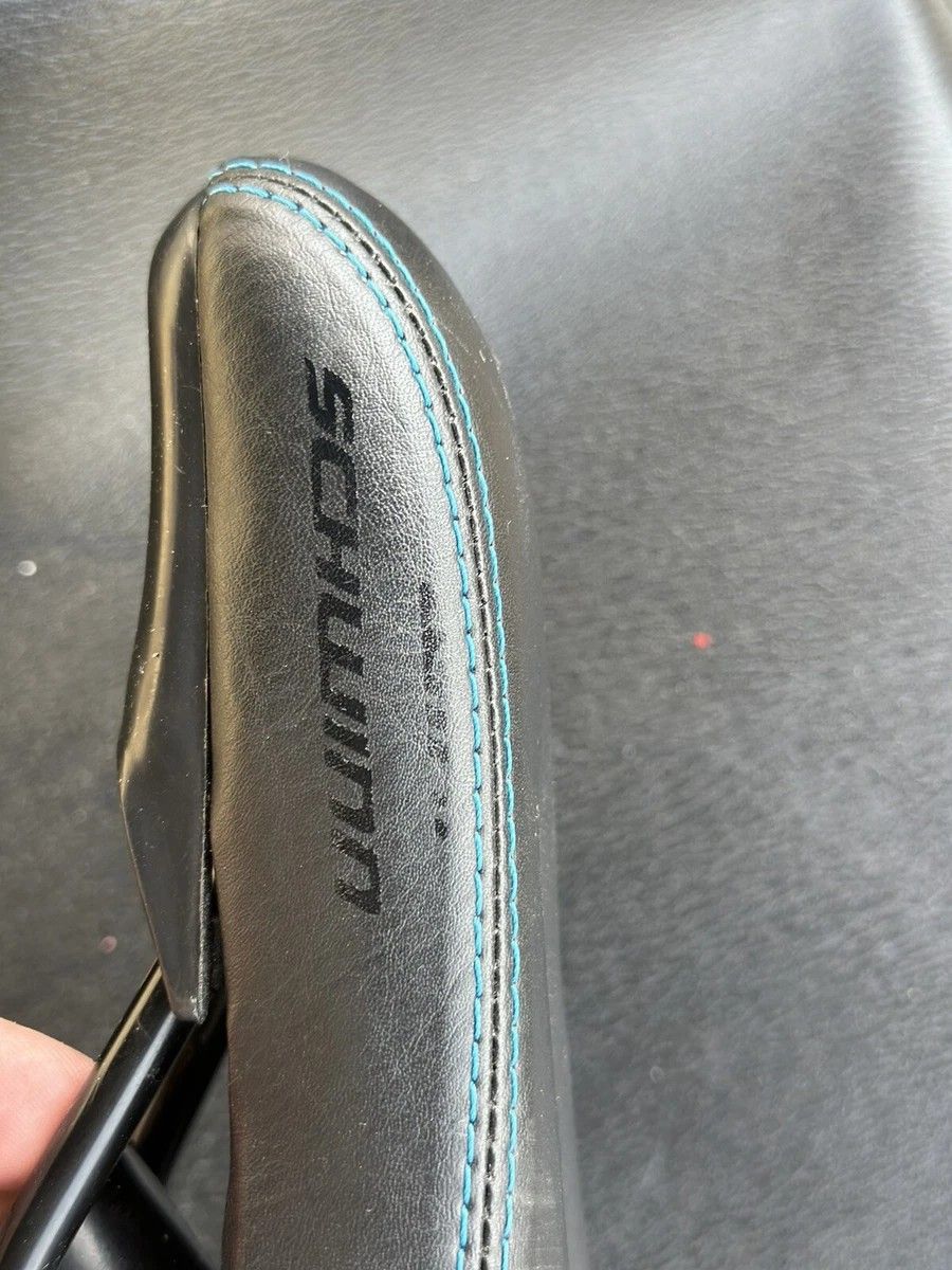 Schwinn Sidewinder Saddle + Blackburn Memory Foam Seat Pad (Used)
