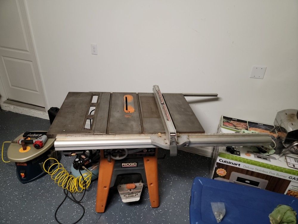Ridgid Table Saw