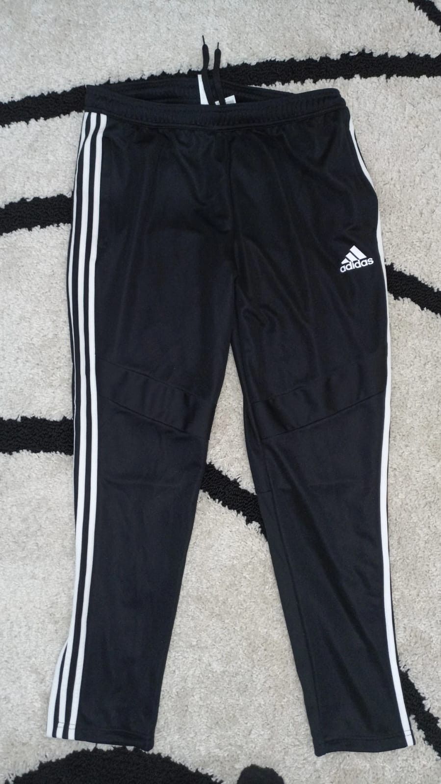 Adidas Joggers Men XL