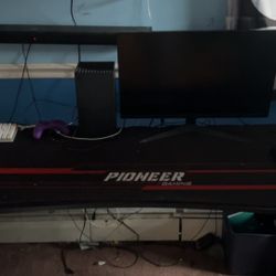 Gaming desk 