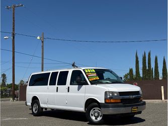 2014 Chevrolet Express 3500 Passenger