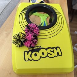 Free: small Koosh game like cornhole