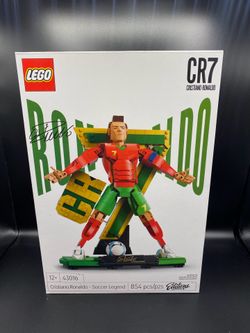 LEGO Editions Cristiano Ronaldo – Soccer Legend NEW/SEALED Excellent Conition