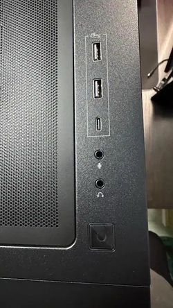 QT Shield RTX 5060 Gaming Desktop Tower (R5 7500F/32GB/1TB/Win 11H