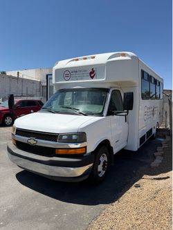 2012 Chevy 4500 bus