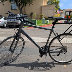 Cannondale Quick 6 Hybrid Bike, 21 speed, XL frame