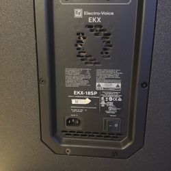 Electro-Voice EKX18SP 18" 1300 Watt Powered Subwoofer