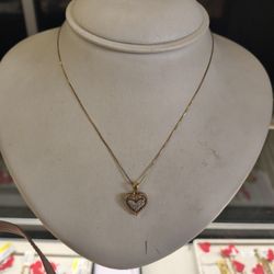 10k Gold Necklace 3.3 Grams 20 Long Layaway Available 10%dwon If You Interested Ask Maribel Thank You 