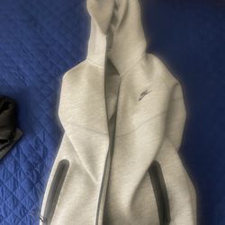 Grey Nike Tech Hoodie Sz Medium 