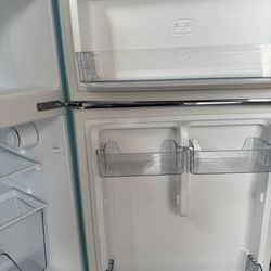 Galanz Fridge