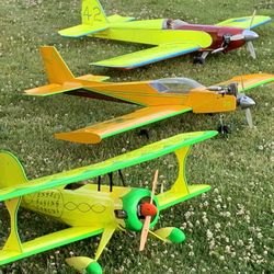 RC AIRPLANES 