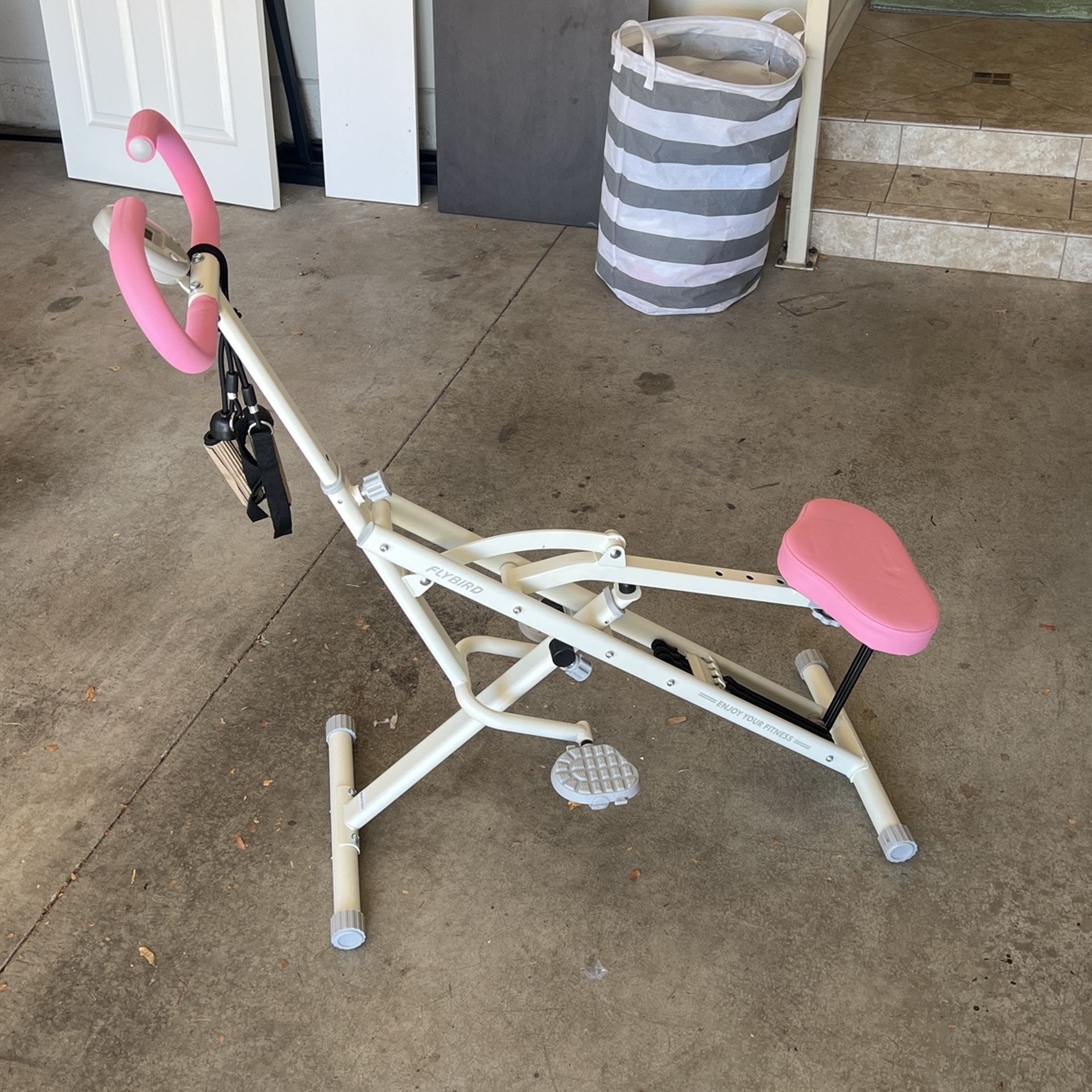 Compact Foldable Squat Machine