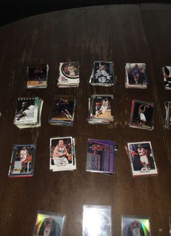 600+ Basketball Cards