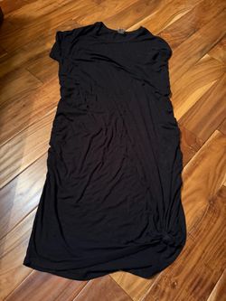 Women’s time and tru black ribbed maternity dress. Size xl