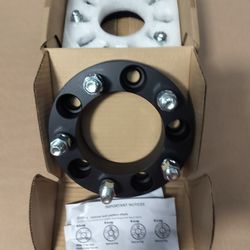 Wheel spacers 1 and 1/2 thickness