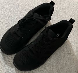 Orthora  All-Black Ergonomic Relief Sneakers Set with Extras